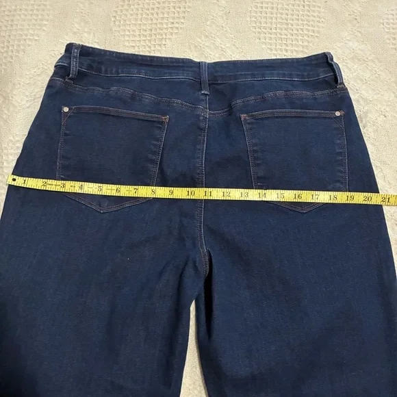 Chico’s Blue Jeans Sz 2 (12) Embellished Bling Sequins Jewels Festive Holiday - Picture 6 of 11